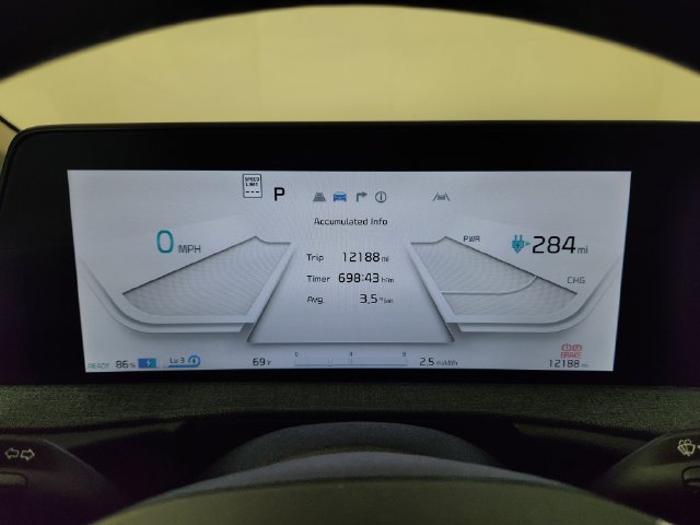 Used 2024 Kia EV6 Wind w/ Wind Technology Package AWD/4WD image 23