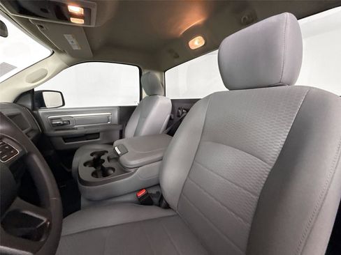 Used 2019 RAM 1500 Tradesman w/ Popular Equipment Group RWD image 3