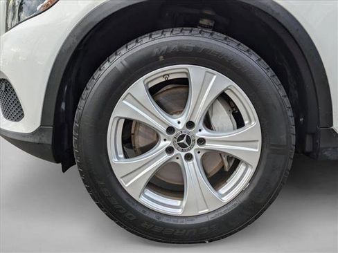 Certified 2018 Mercedes-Benz GLC 300 image 22