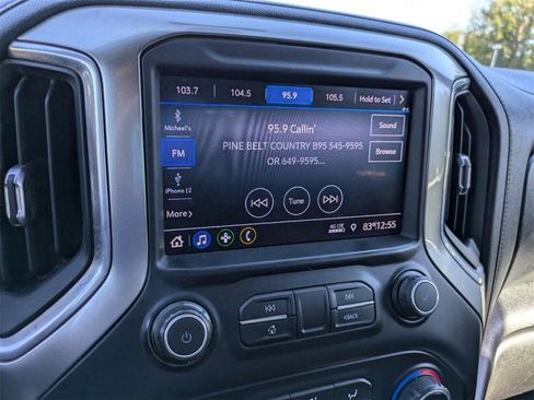 Used 2020 Chevrolet Silverado 1500 RST image 15