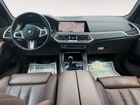 Used 2022 BMW X5 xDrive45e w/ M Sport Package AWD/4WD image 12