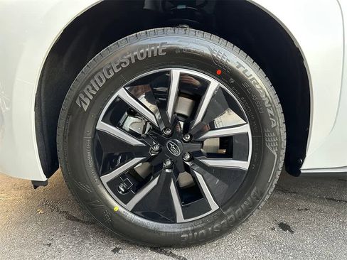 New 2026 Subaru Solterra Premium image 8