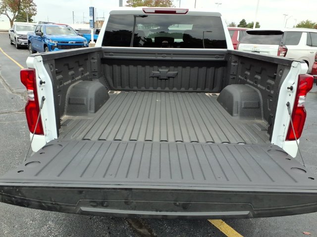 New 2026 Chevrolet Silverado 1500 RST AWD/4WD image 10