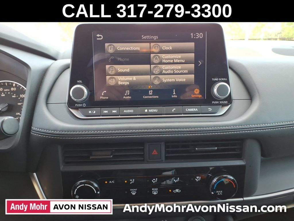 Used 2024 Nissan Rogue S AWD/4WD image 31