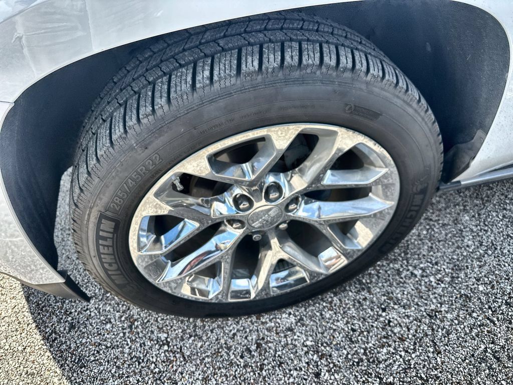 Used 2019 GMC Yukon Denali w/ Denali Ultimate Package AWD/4WD image 2