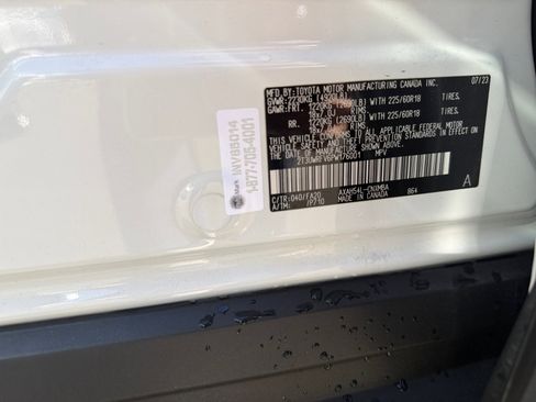 Used 2023 Toyota RAV4 Hybrid Woodland image 25