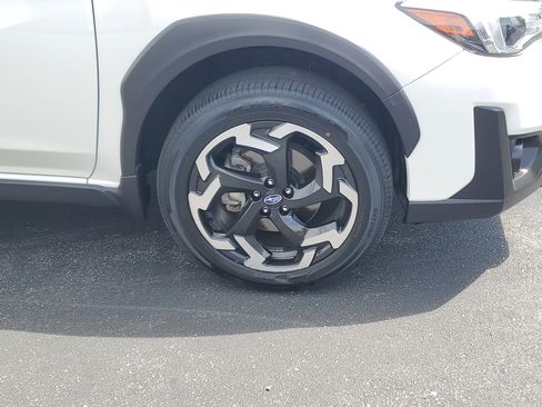 Used 2023 Subaru Crosstrek 2.5i Limited image 5