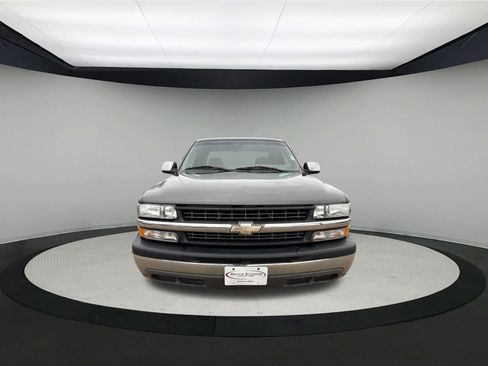 Used 2000 Chevrolet Silverado 1500 LS image 2