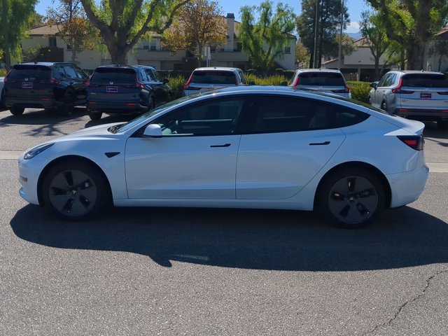 Used 2021 Tesla Model 3 Standard Range Plus RWD image 9