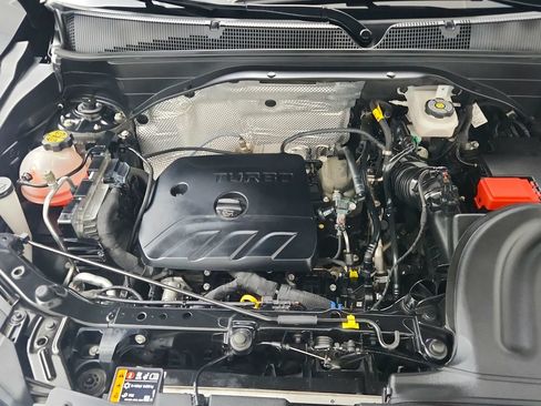 Used 2024 Chevrolet TrailBlazer LT w/ LT Cold Weather Package FWD image 27