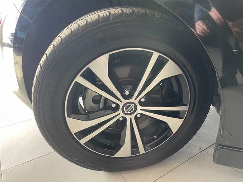 Used 2021 Nissan Sentra SV image 10