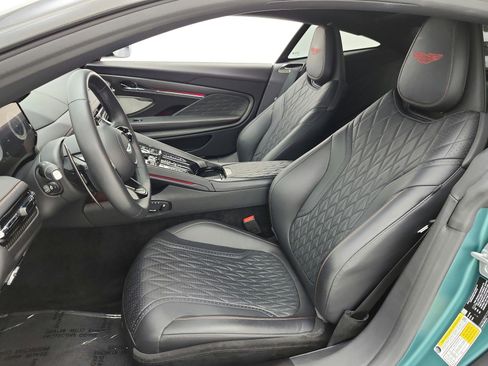 Used 2024 Aston Martin DB12 Coupe RWD image 16