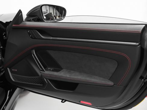Certified 2026 Porsche 911 GT3 RWD image 50
