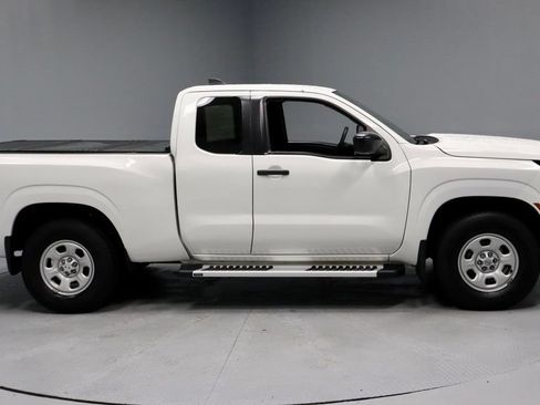 Used 2023 Nissan Frontier S RWD image 10