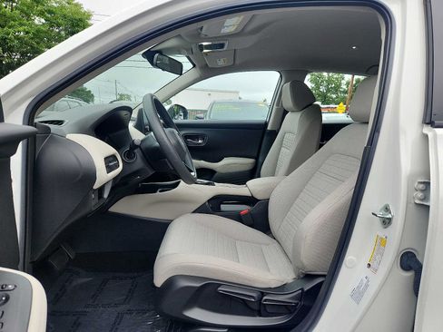 Certified 2023 Honda HR-V LX image 13