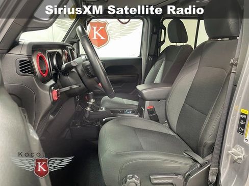 Used 2020 Jeep Gladiator Sport w/ Quick Order Package 24S image 12