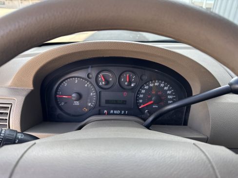 Used 2005 Ford Freestar SES image 11