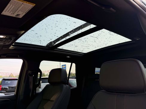 Used 2023 Chevrolet Tahoe RST w/ Luxury Package AWD/4WD image 11