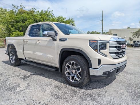 New 2026 GMC Sierra 1500 SLE AWD/4WD image 2