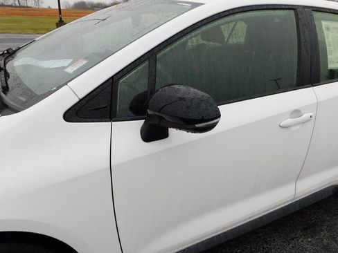 Used 2024 Toyota Corolla SE image 11