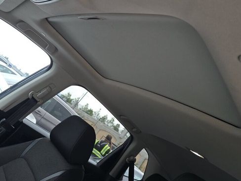 Used 2023 Honda CR-V EX image 13