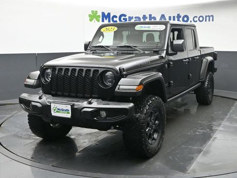 Used 2023 Jeep Gladiator Willys image 17
