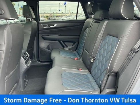 New 2026 Volkswagen Atlas Cross Sport SEL Premium R-Line AWD/4WD image 19