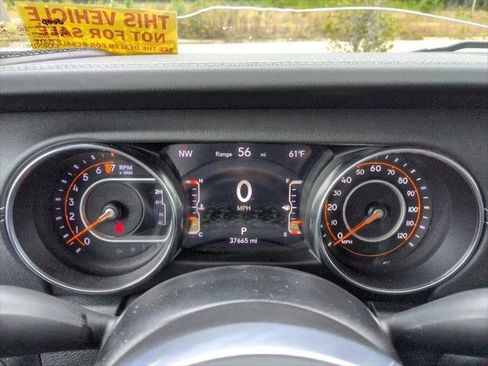 Certified 2022 Jeep Gladiator Overland w/ Popular Equipment Package image 30