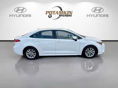 Used 2023 Toyota Corolla LE w/ LE Convenience Package