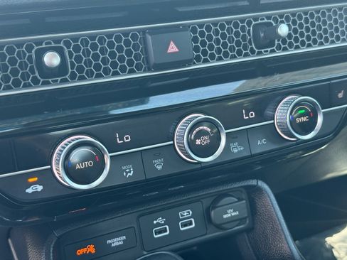 Certified 2023 Honda Civic Touring image 24