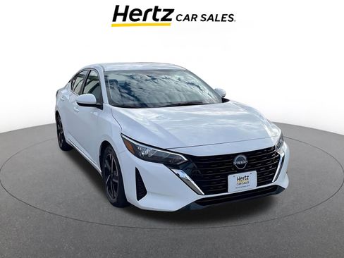 Used 2024 Nissan Sentra SV image 1