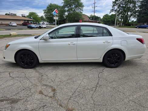 Used 2009 Toyota Avalon XL FWD image 4