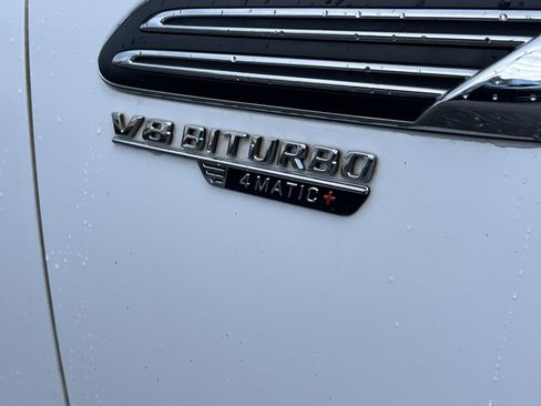Used 2022 Mercedes-Benz SL 55 AMG 4MATIC image 35