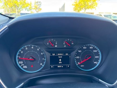 Used 2019 Chevrolet Equinox LS FWD image 8