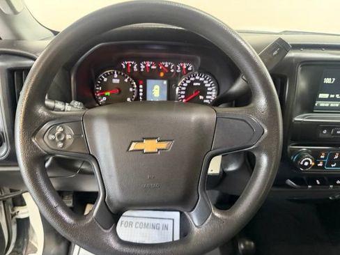 Used 2019 Chevrolet Silverado 2500 W/T AWD/4WD image 19