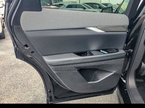 Certified 2025 Cadillac Optiq Luxury 2 w/ LPO, Floor Liner Package AWD/4WD image 31