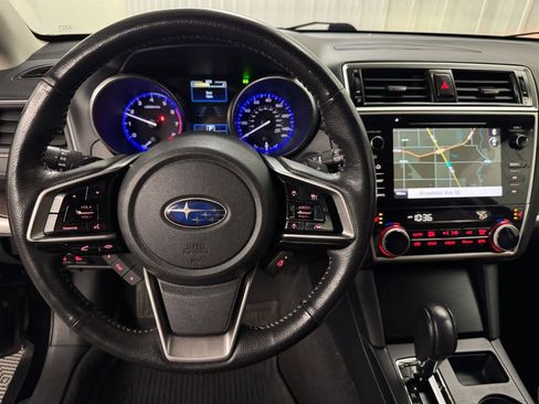 Used 2019 Subaru Outback 2.5i Touring AWD/4WD image 13