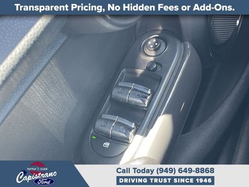 Used 2019 MINI Cooper 4-Door Hardtop FWD image 25