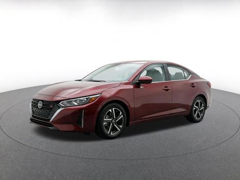 Used 2025 Nissan Sentra SV FWD image 3
