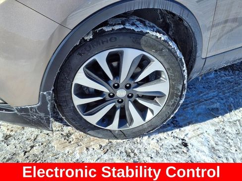 Used 2018 Buick Encore Preferred image 29