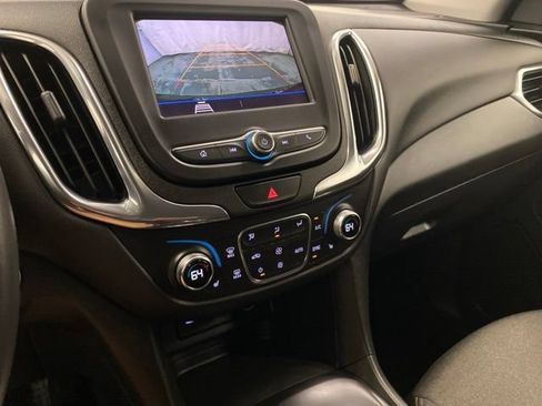 Used 2021 Chevrolet Equinox LT FWD image 13