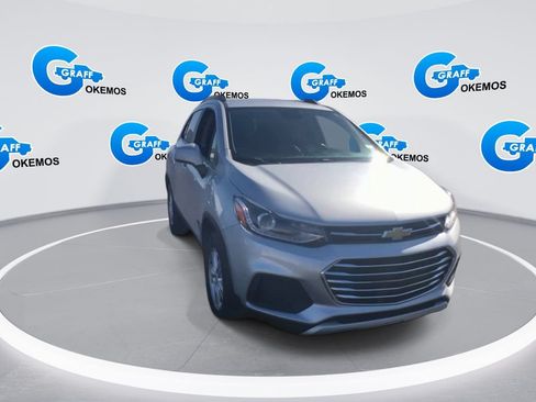 Used 2021 Chevrolet Trax LT FWD image 7