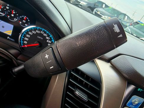 Used 2017 GMC Yukon Denali AWD/4WD image 39