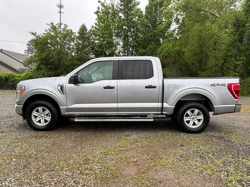 Used 2022 Ford F150 XLT AWD/4WD image 2