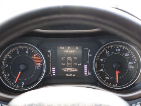 Used 2016 Jeep Cherokee Latitude w/ Comfort & Sound Group image 19