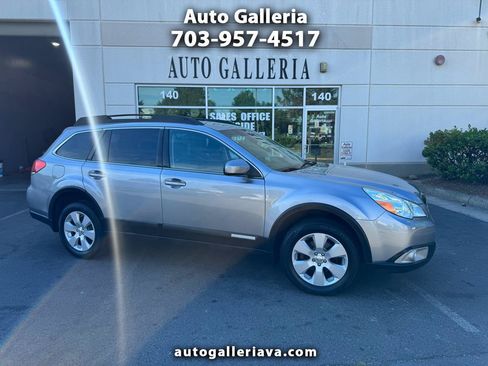 Used 2011 Subaru Outback 2.5i Premium w/ Protection Pkg 1A AWD/4WD image 1