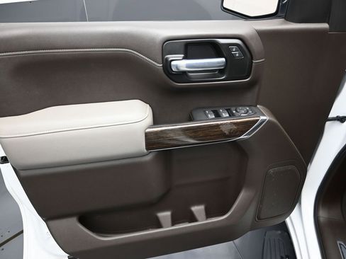 Used 2021 GMC Sierra 1500 SLE image 10