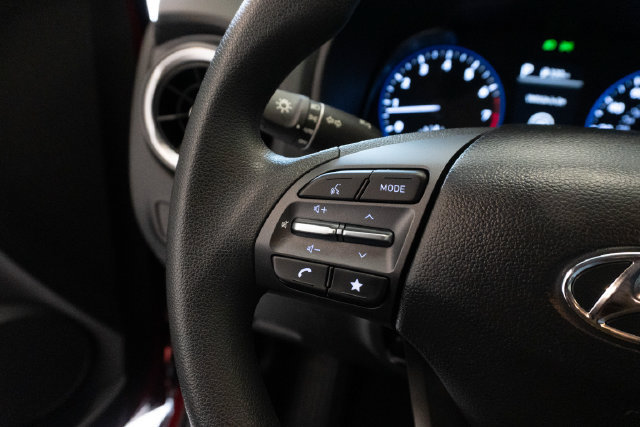 Used 2023 Hyundai Kona SEL w/ Cargo Package FWD image 8