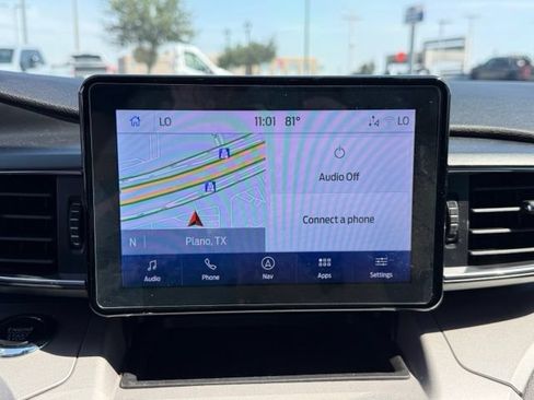Used 2023 Ford Explorer XLT w/ Equipment Group 202A RWD image 16