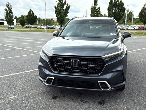Used 2023 Honda CR-V Sport Touring image 14